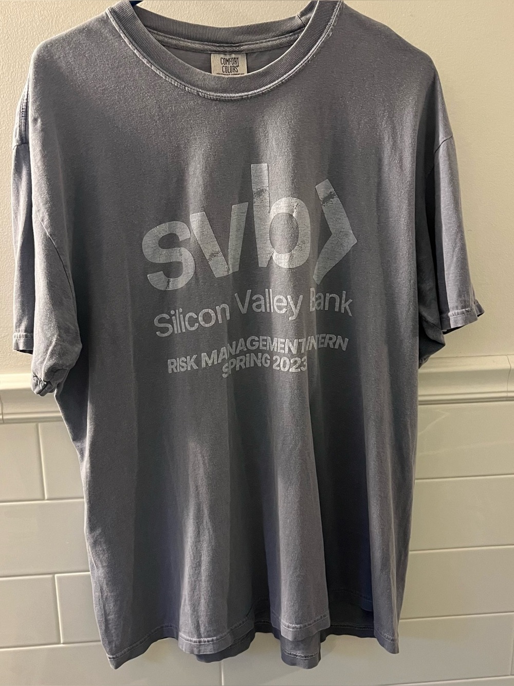 Gray Silicon Valley Bank Risk Management Intern Spring 2023 T-shirt
